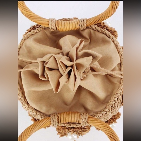 Boho Bag, Woven Straw Rope Busket Bag, Flower Busket in Green - Picture 2 of 4